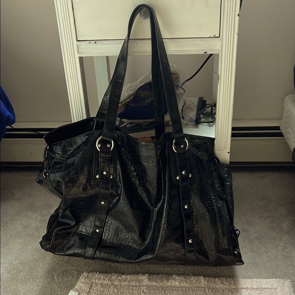 Black Rivet Cheetah/Leopard Print Themed Leather Tote Bag